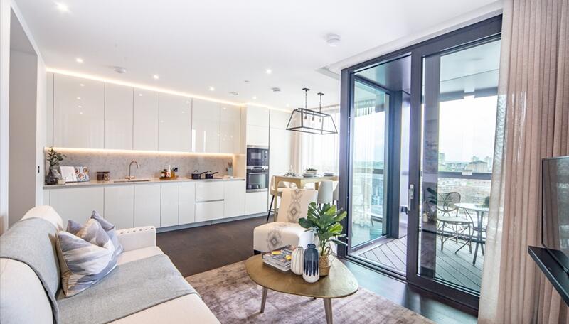 2 bed property in 4 Thornes House, 6-8 Charles Clowes Walk, London
